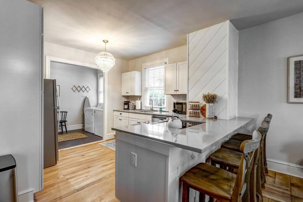 Victorian Manor On Main W 6 Beds-10 Mins To Lanc Villa Mountville Exterior photo
