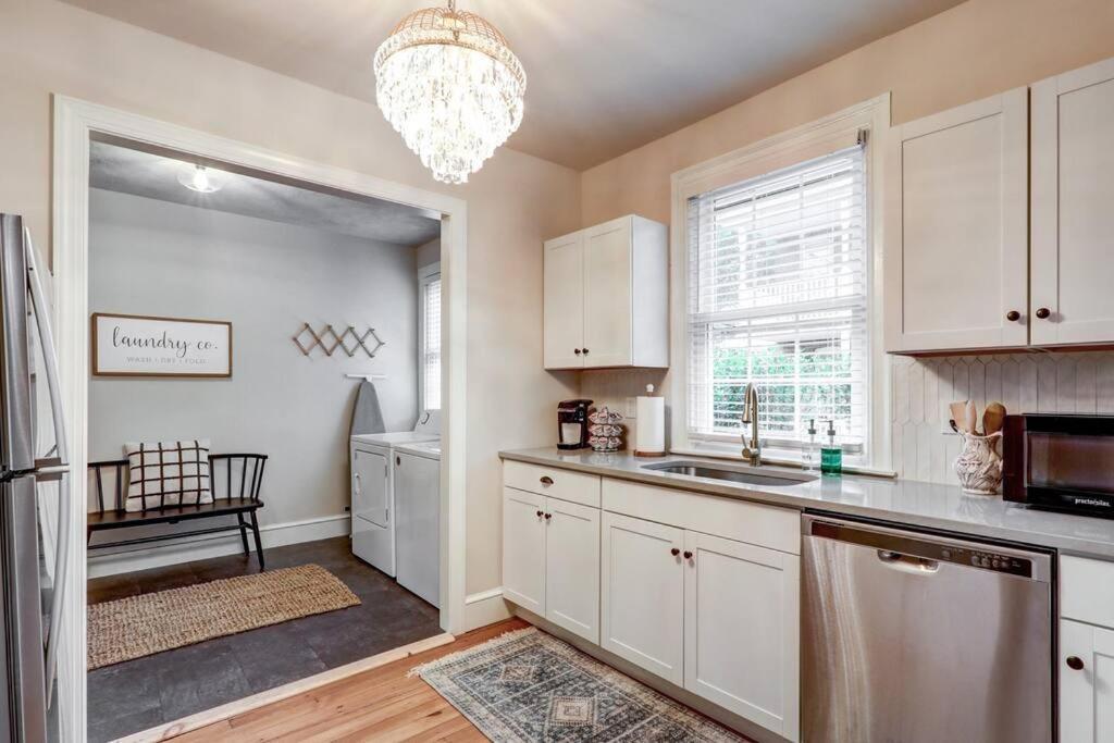 Victorian Manor On Main W 6 Beds-10 Mins To Lanc Villa Mountville Exterior photo